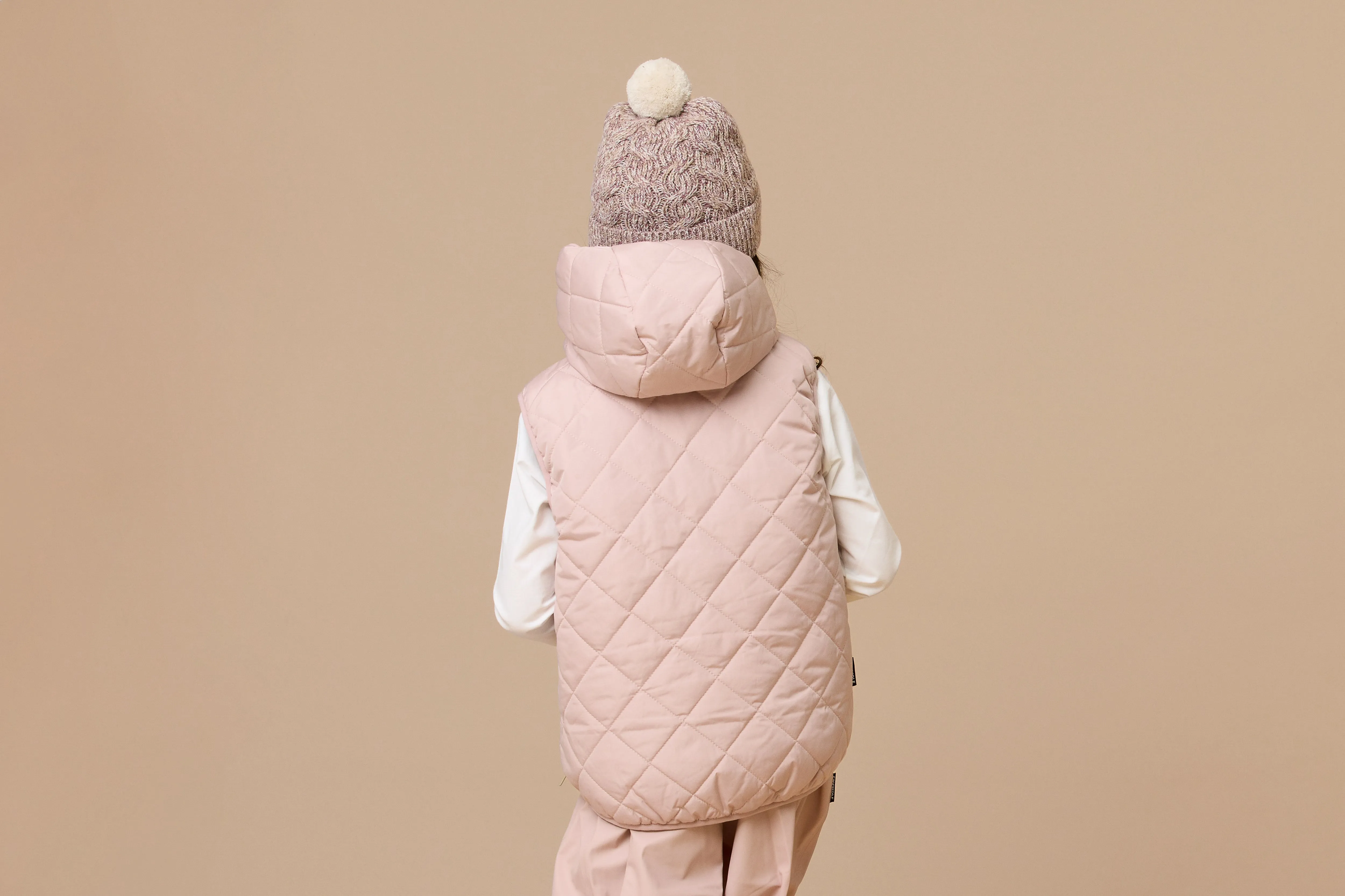 Crywolf Reversible Yeti Vest - Blush/Camel